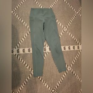 green capri yoga leggings